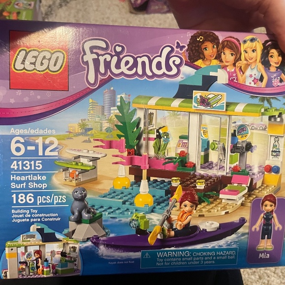 Huge Lego Friends lot - Picture 4 of 10